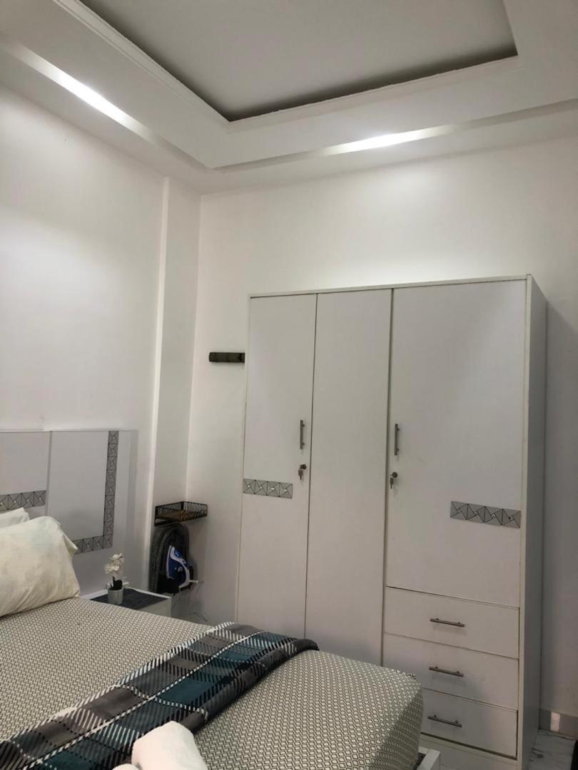 Meuble 1